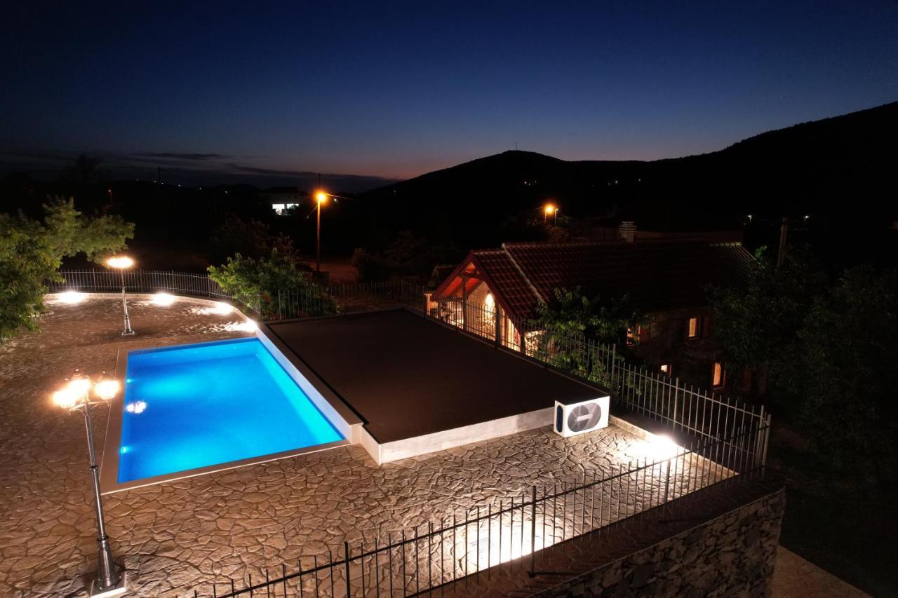 Patakun Holiday Home For 5, With Heated Pool Lecevica Exterior photo